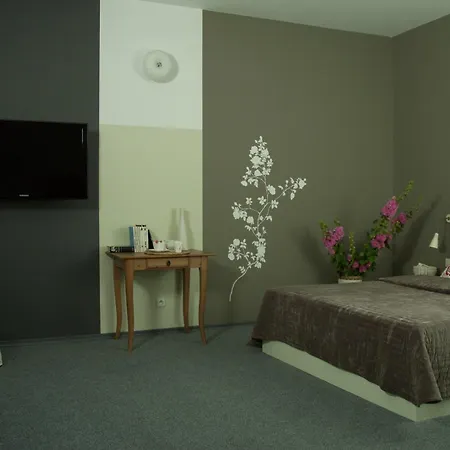 Hotel Flora Lodz (Lodz)