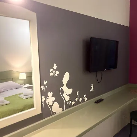 Hotel Flora